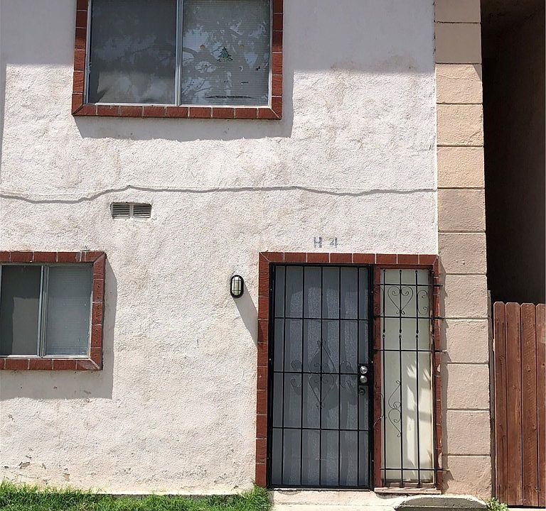 1st image of 1001 E Camile St Unit H4