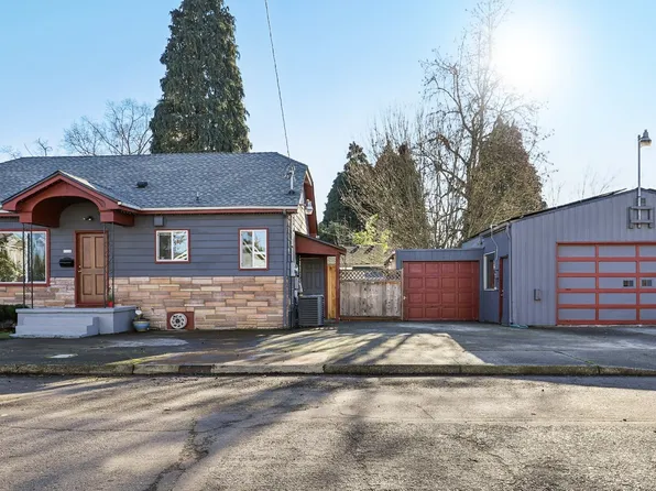 9328 SE Glenwood St, Portland, OR 97266