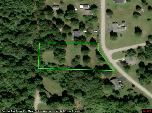 7 Sharon Dr, Mountain Home, AR 72653