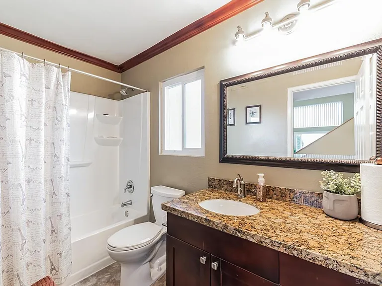 12108 Wilsey Way — Photo 13