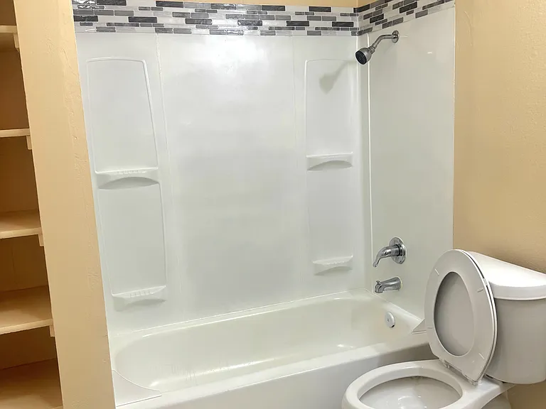 643 J St #2 — Photo 7