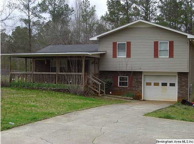 2nd image of 705 Pinecrest Dr
