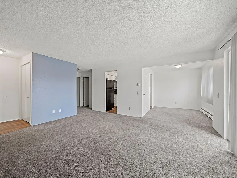 Park Ridge Apartments — Photo 58