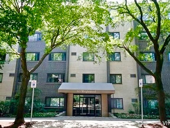2nd image of 515 W Wrightwood Ave APT 509