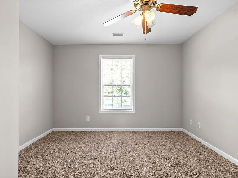 Durrett Drive-65 — Photo 24