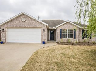 4701 SW Limestone Ave, Bentonville, AR 72712