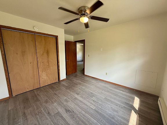 5th image of 203 E Front St APT 4