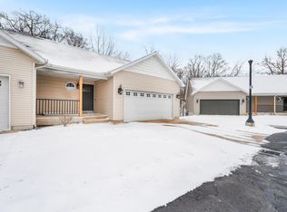 706 Tioga Park Dr, Big Rapids, MI 49307