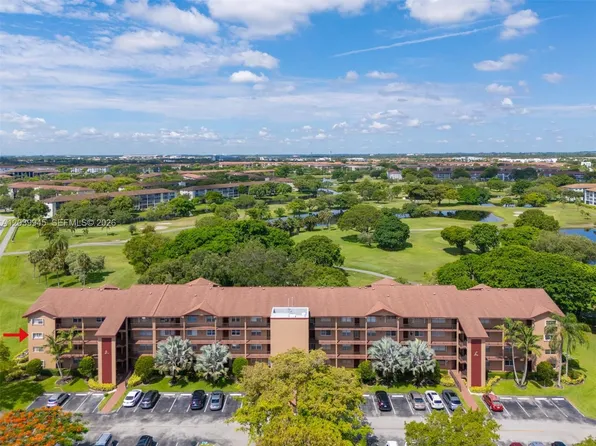 500 SW 130th Ter APT 301A, Pembroke Pines, FL 33027