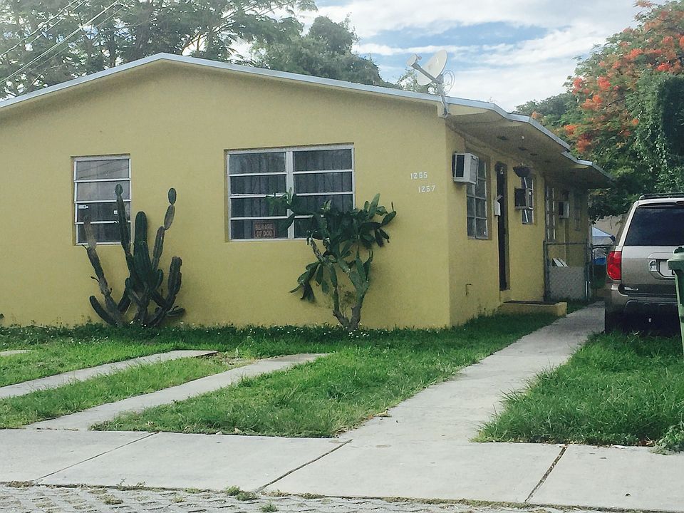 1st image of 1265-1267 Nw 37h St