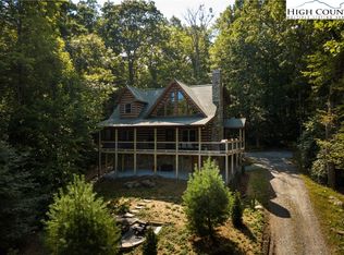 155 Merrywether Ln, Boone, NC 28607