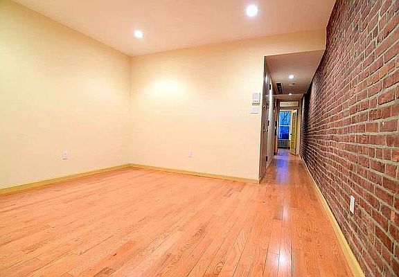 5th image of 1160 1st Ave APT 3S