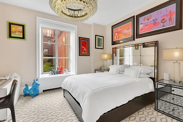 Sold by Compass | media 30