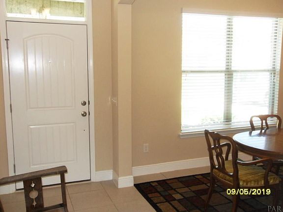 3rd image of 5944 Alder Ave