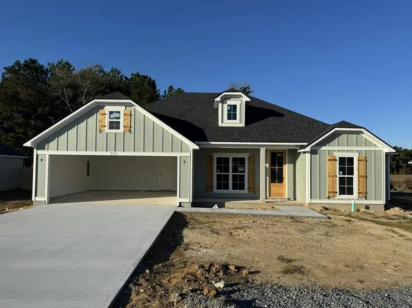 331 Barry Field Cir, Hahira, GA 31632