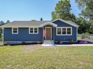 18 Rhode Island Dr, Oakdale, CT 06370
