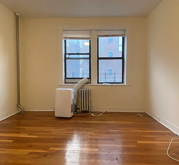 68-09 Burns St #C3 — Photo 14