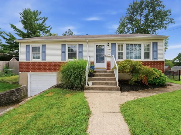 5745 Westgrove Dr, Cincinnati, OH 45248