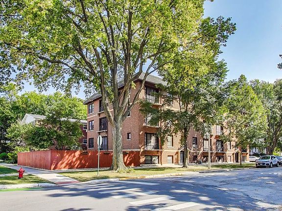 3rd image of 108 S Scoville Ave APT 2C