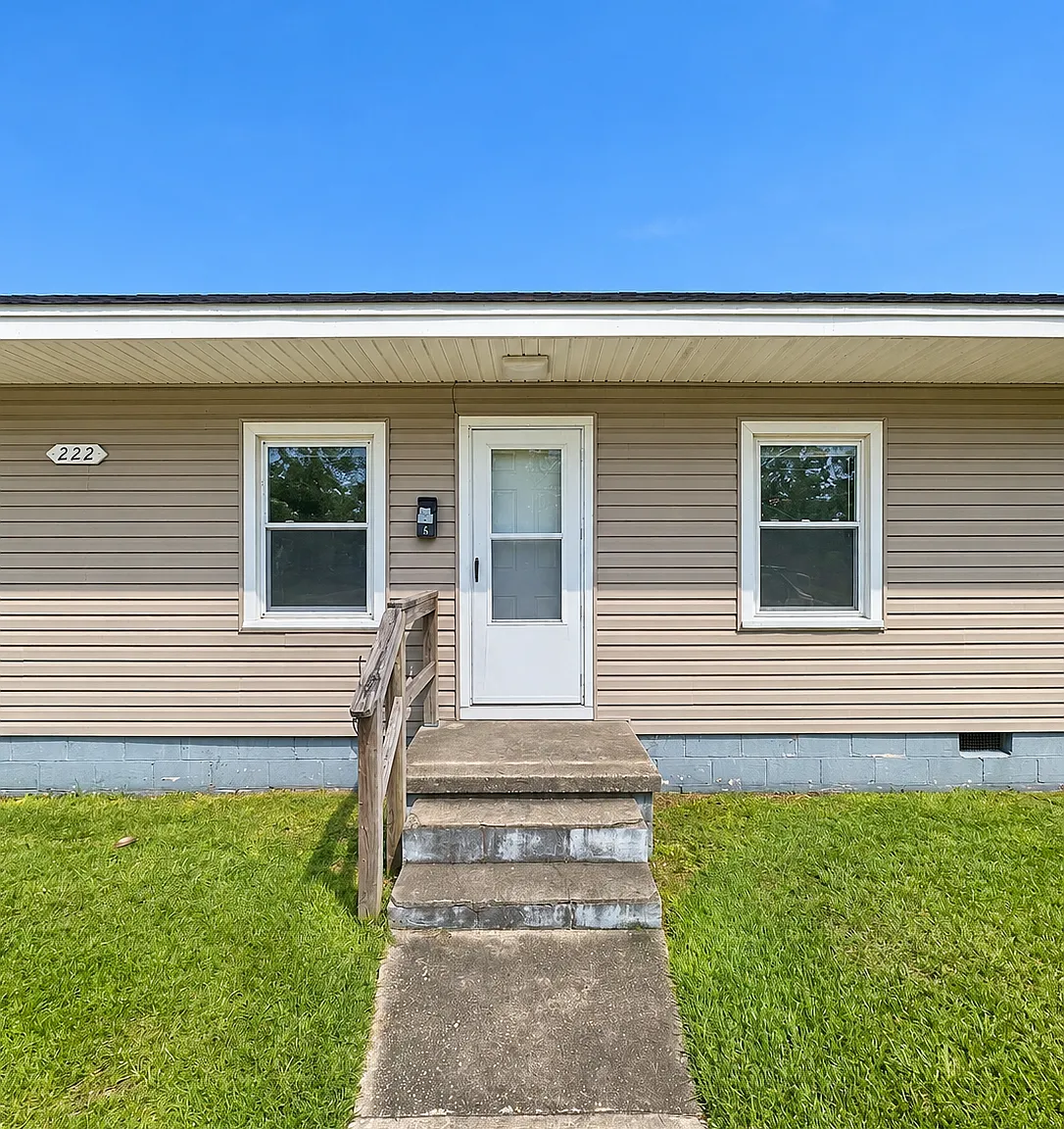 222 Richlands Avenue - 3 — Photo 1