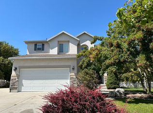 13656 S Hansomcab Way, Riverton, UT 84096