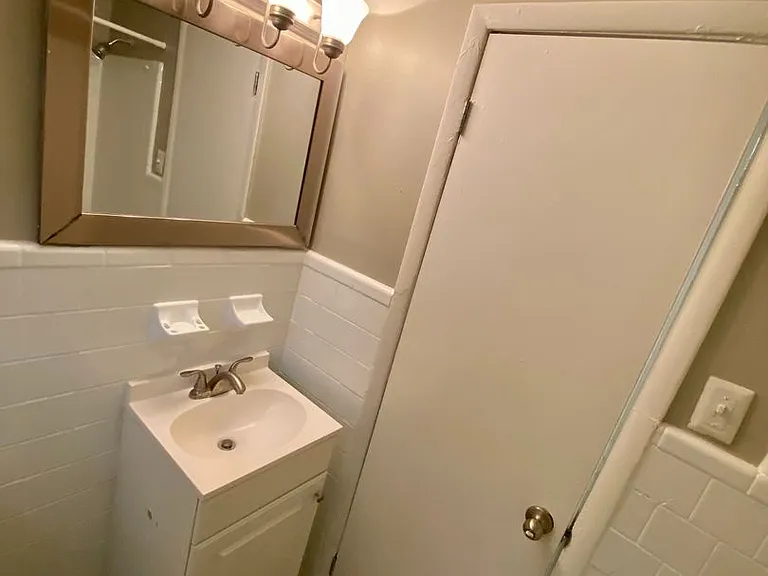 Oak Pointe Apartments — Photo 16