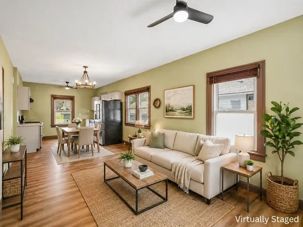 3220 SW 13th St, Des Moines, IA 50315