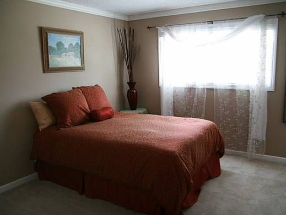 5th image of 8314 Davona Dr