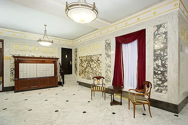 Rented by Metropolitan Equities | media 13