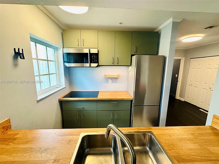 600 Euclid Ave #4B — Photo 9
