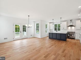 320 Brimfield Cir, Norristown, PA 19403