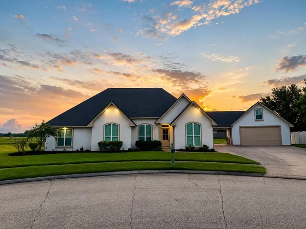 118 Lac Segnette Dr, Luling, LA 70070