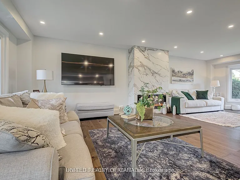 615 Sandford St — Photo 9