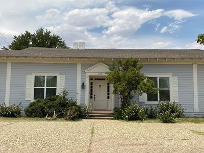217 W 4th St, Pecos, TX, 79772