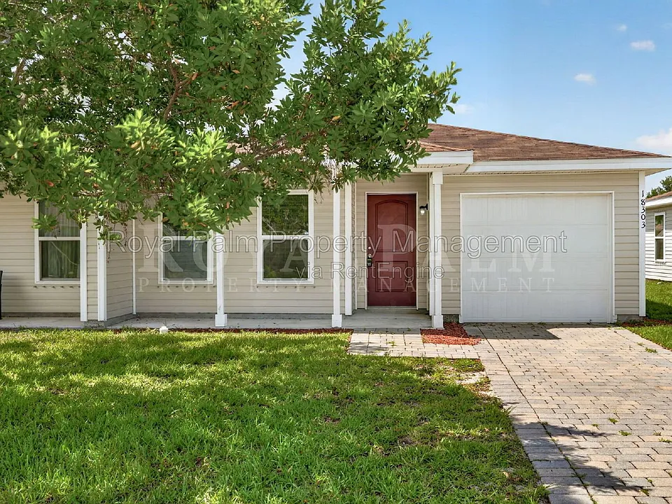 18303 Gibraltar Ln