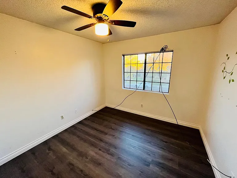 44339 Fenner Ave — Photo 20