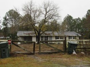 265 Cypress Cir, Alma, GA 31510