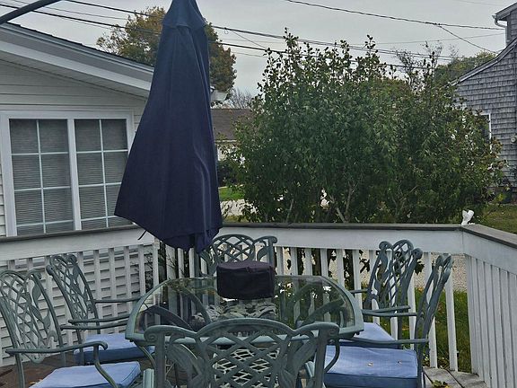 2nd image of 29 Prospect Ave E