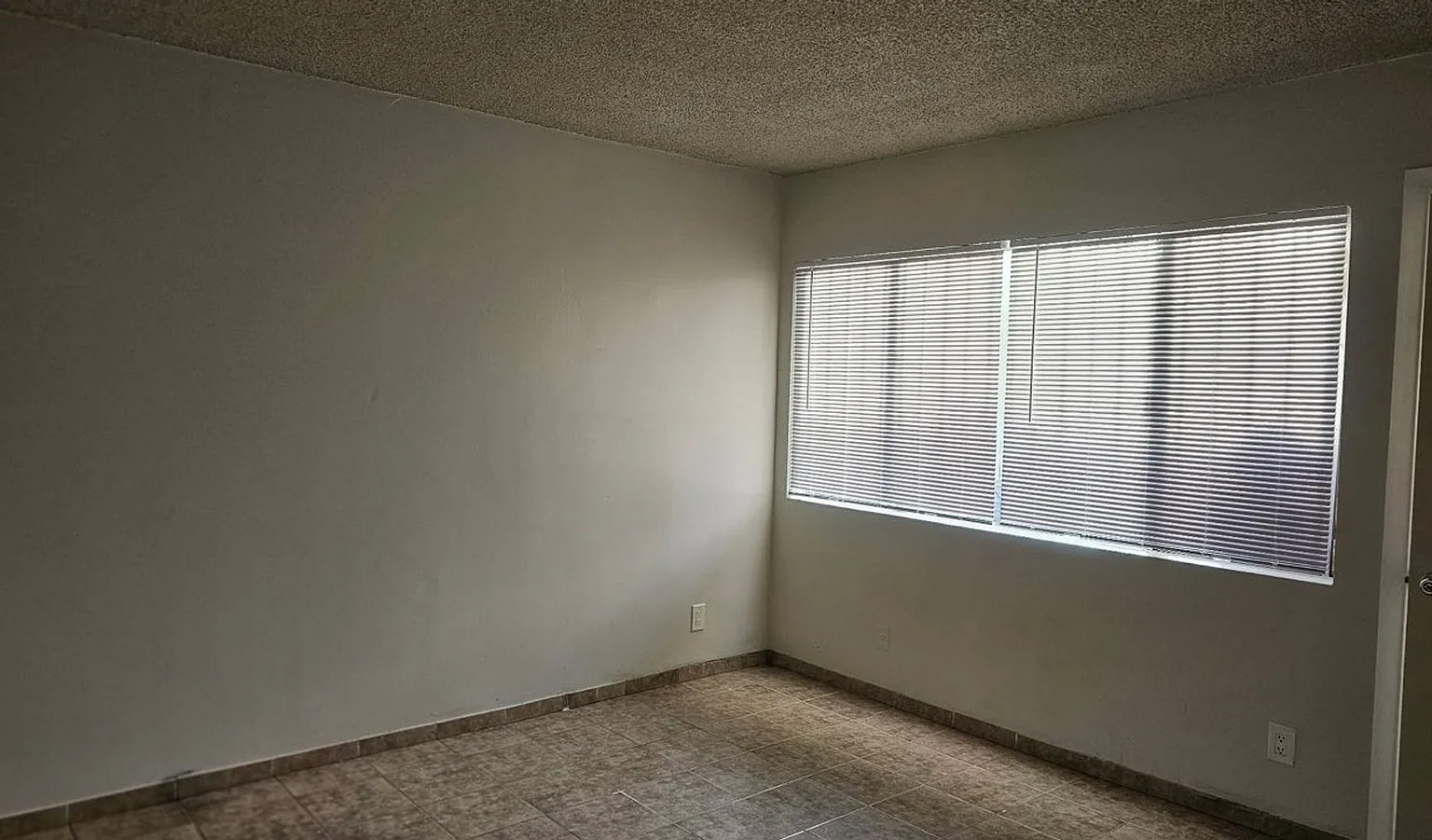 Studio, 1.0 bath, $1,850 — Photo 4