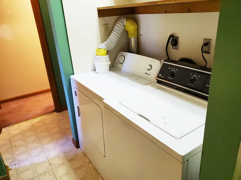 27 Richmond St #1 — Photo 9