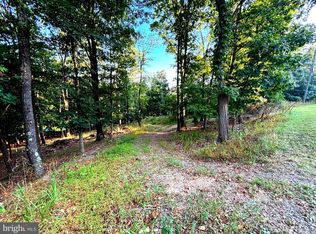 487 Pinepointe Dr, Keyser, WV 26726