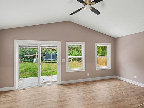 5th image of 3905 Lauckner Ln