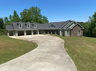 100 Cords Bridge Rd NE, Milledgeville, GA 31061