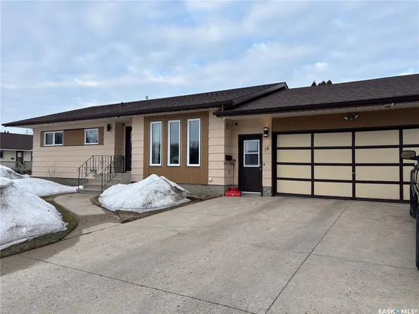 15 Pinder STREET, Springside, SK S0A 3V0