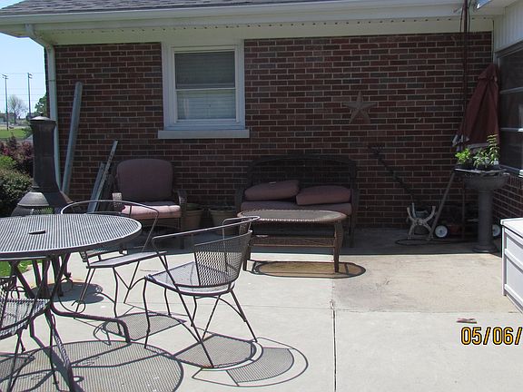 3rd image of 114 Hagan Ct