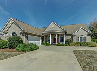 5 Crescent Cir, Bluffton, SC 29910