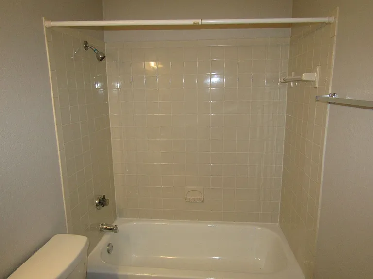 8909 Schick Rd — Photo 18