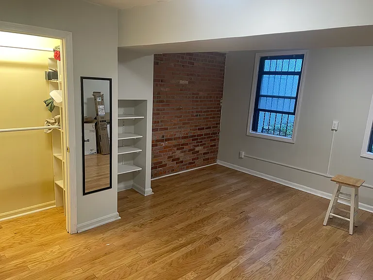 81 E Brookline St #1 — Photo 8