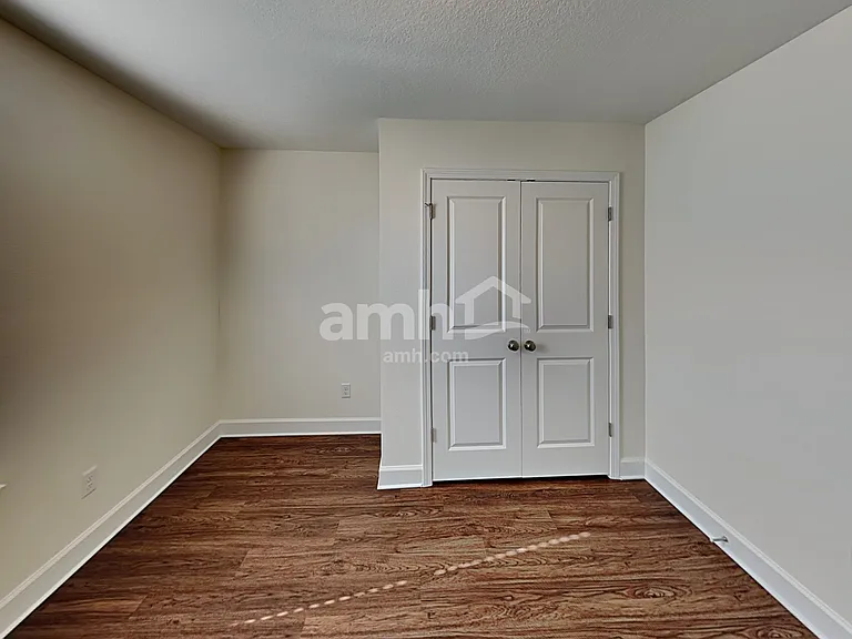 3036 Eagle Bluff Way — Photo 16