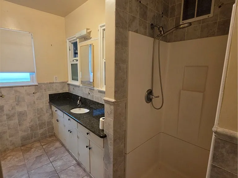 25 E San Marino Ave #25 — Photo 9